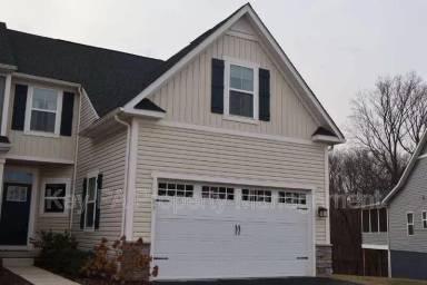 Main picture of 659 Thomas Penn Dr