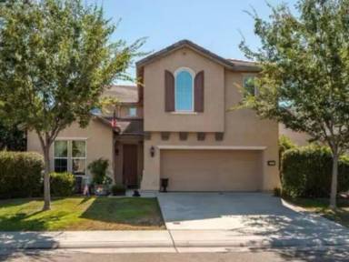 Main picture of 2877 Gray Fox Way