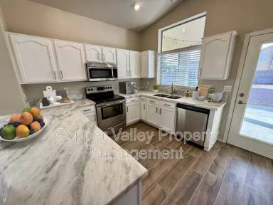 Main picture of 4029 W Hackamore Dr