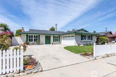 Main picture of 16321 Birdie Ln