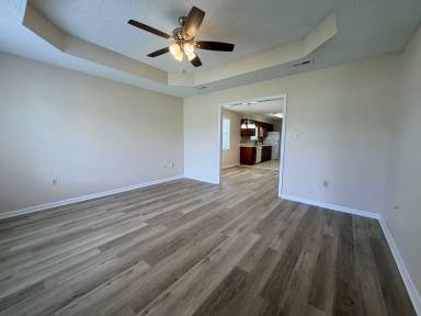 Main picture of 141 Blue Pool Dr