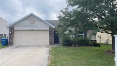 Main picture of 2404 Maxwell Dr