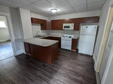 Main picture of 101 7th Ave SE