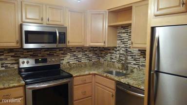 Main picture of Meadowood Condominiums Association