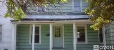 Main picture of 37 Church St