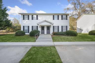 Main picture of 1680 Meadow Lark Ln