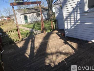 Main picture of 3700 Cliff Ave