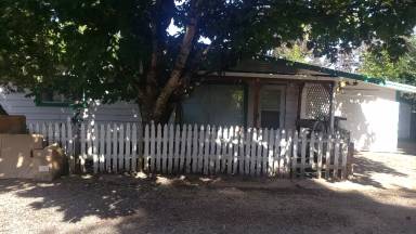 Main picture of 1675 S 2nd St