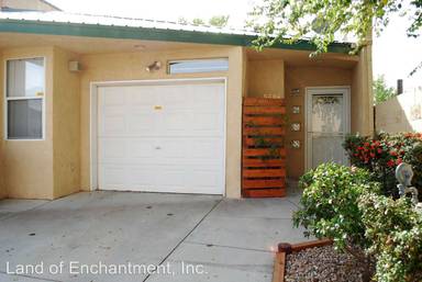 Main picture of 5600 Del Oeste Rd NW