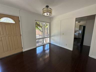 Main picture of 2601 Fleetwood Dr