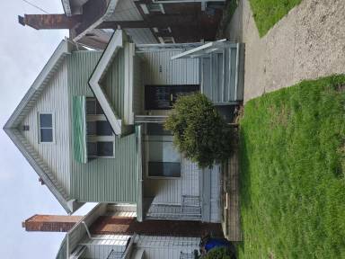 Main picture of 5321 Spokane St