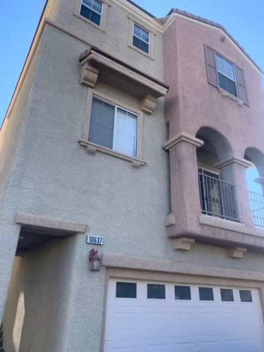 Main picture of 10601 Nevada Falls Ave