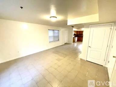 Main picture of 63 S 10th St