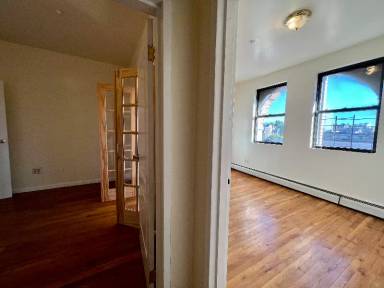 Main picture of 1285 Fulton St