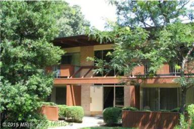 Main picture of 7841 Enola St