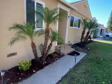 Main picture of 3712 N Studebaker Rd