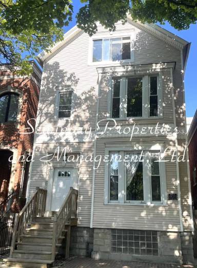 Main picture of 3311 N Hoyne Ave
