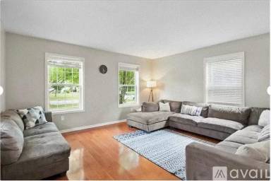 Main picture of 1541 Kingsgate Rd