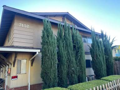 Main picture of 7452 Tiara Way