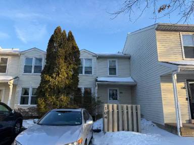Main picture of 104 Pipers Pl