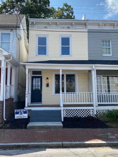 Main picture of 703 Catherine St