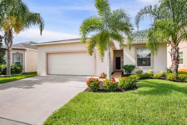 Main picture of 3180 Constellation Dr
