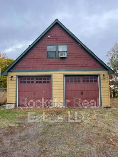 Main picture of 11725 E Alki Ave