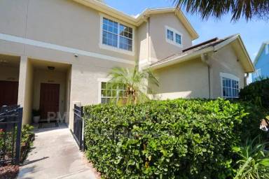 Main picture of 10922 Winter Crest Dr