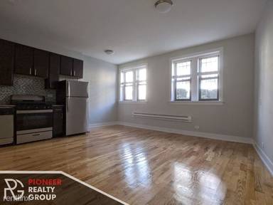 Main picture of 511 W Melrose St