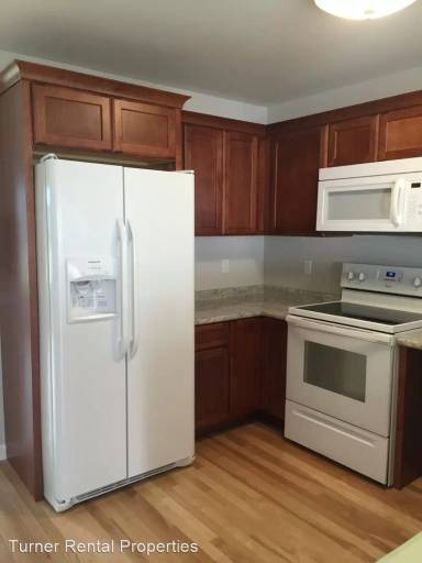 Main picture of 31 Sumner Ln