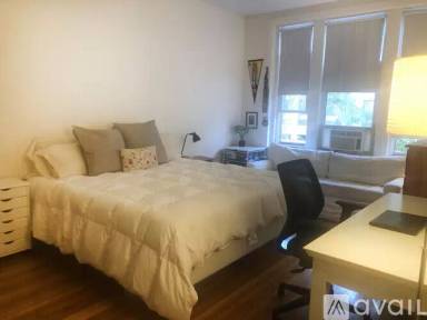 Main picture of 11 Englewood Ave