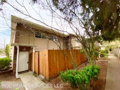 Main picture of 12211 SE 59th St