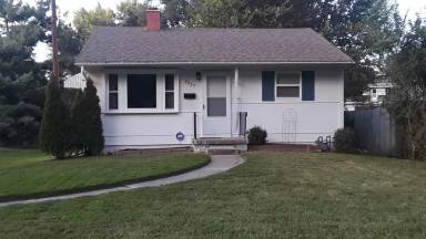Main picture of 2327 Seneca St