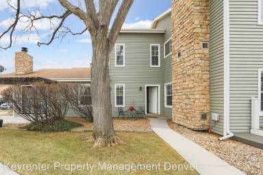 Main picture of 8466 Everett Way