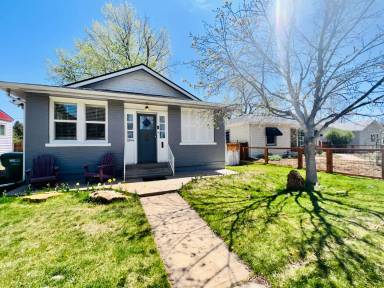 Main picture of 3256 S Ogden St