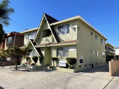 Main picture of 4033 W 135th St