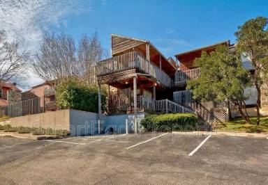 Main picture of 6903 Deatonhill Dr