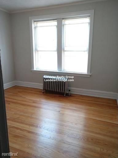 Main picture of 1525 W Estes Ave