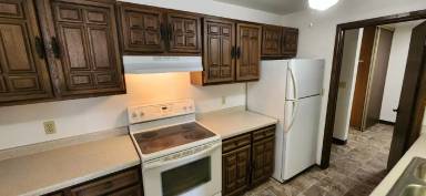 Main picture of 425 E Henry Clay St