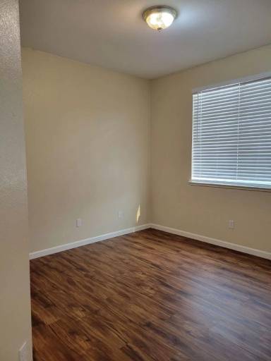 Main picture of 4495 Mullin Ct