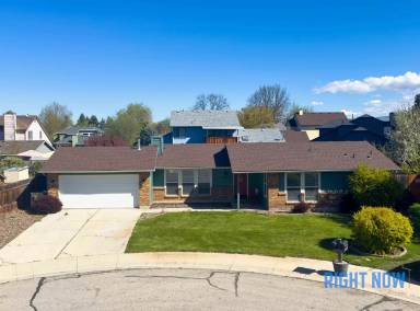 Main picture of 3004 N Maywood Ave