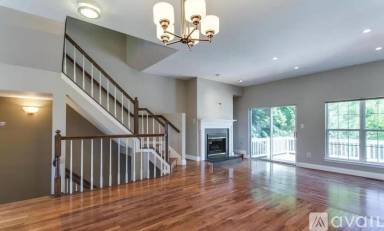 Main picture of 12004 Edgemere Cir