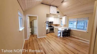 Main picture of 257 Chipmunk St