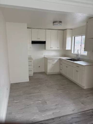 Main picture of 9605 Avalon Blvd