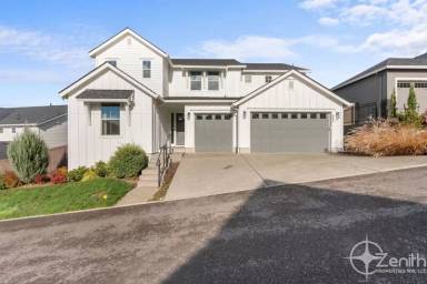 Main picture of 990 W Magnolia Loop