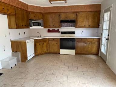 Main picture of 379 Pinchback Rd