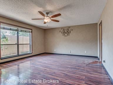 Main picture of 12417 Clarence Ct