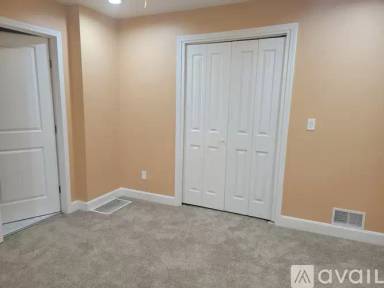 Main picture of 5405 Paseo Blvd