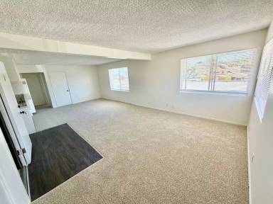 Main picture of 24832 Woodward Ave