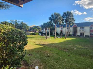 Main picture of The Palms Condominium